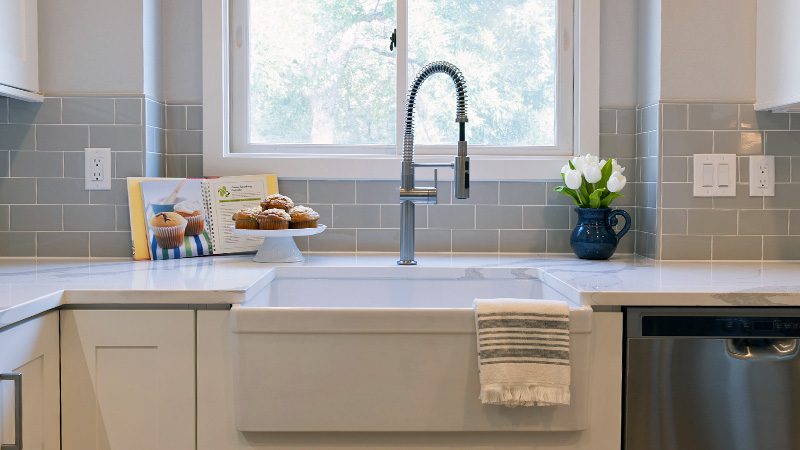 kitchen farm sink